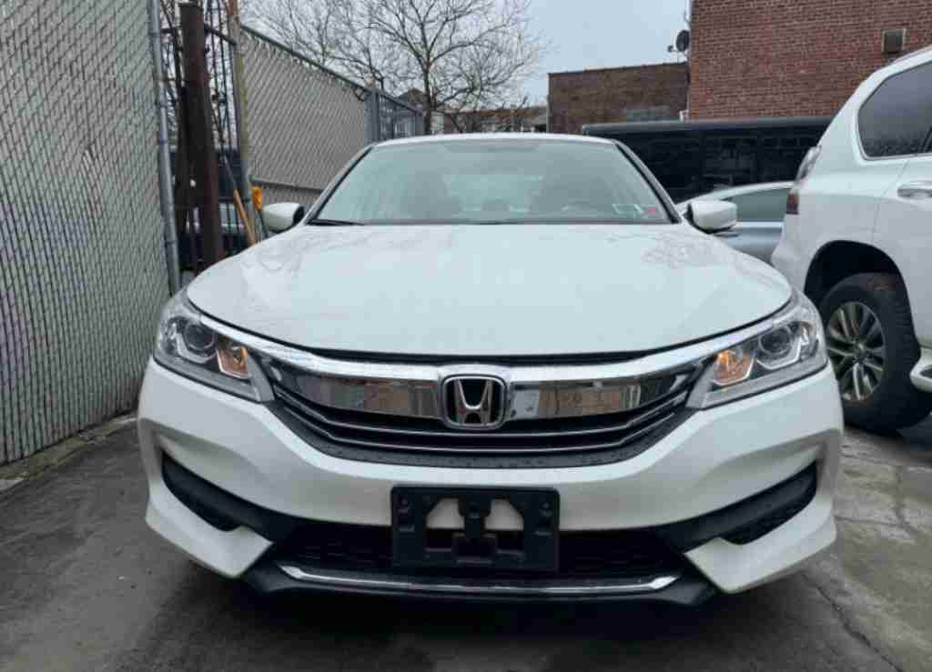 纽约 二手车 两箱轿车 2017Honda本田Accord雅阁LX 3.1w迈数 无事故