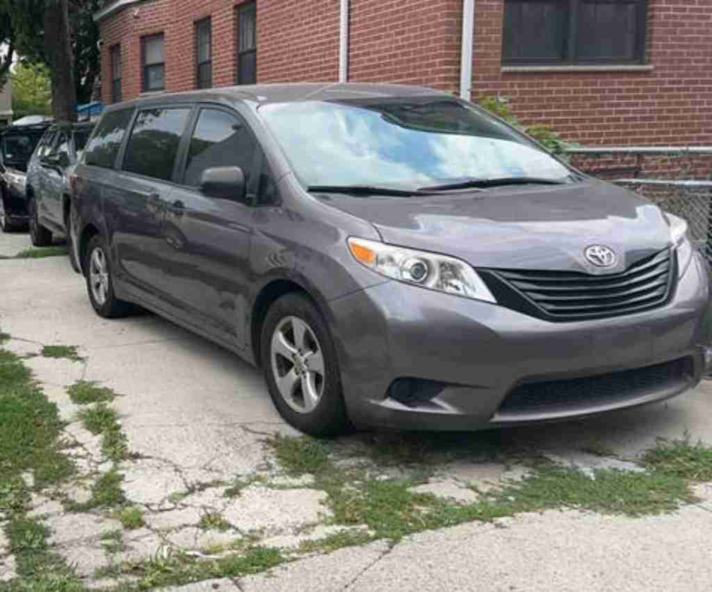 纽约 MPV商务车 二手车 丰田塞纳 2015 sienna Le 