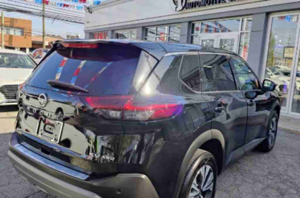 纽约 二手车 三厢轿车  2021 NISSAN ROGUE SV 4WD 黑色