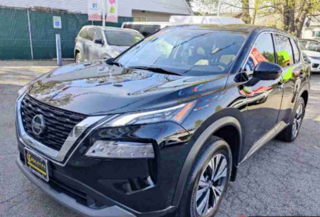  2021 NISSAN ROGUE SV 4WD 黑色