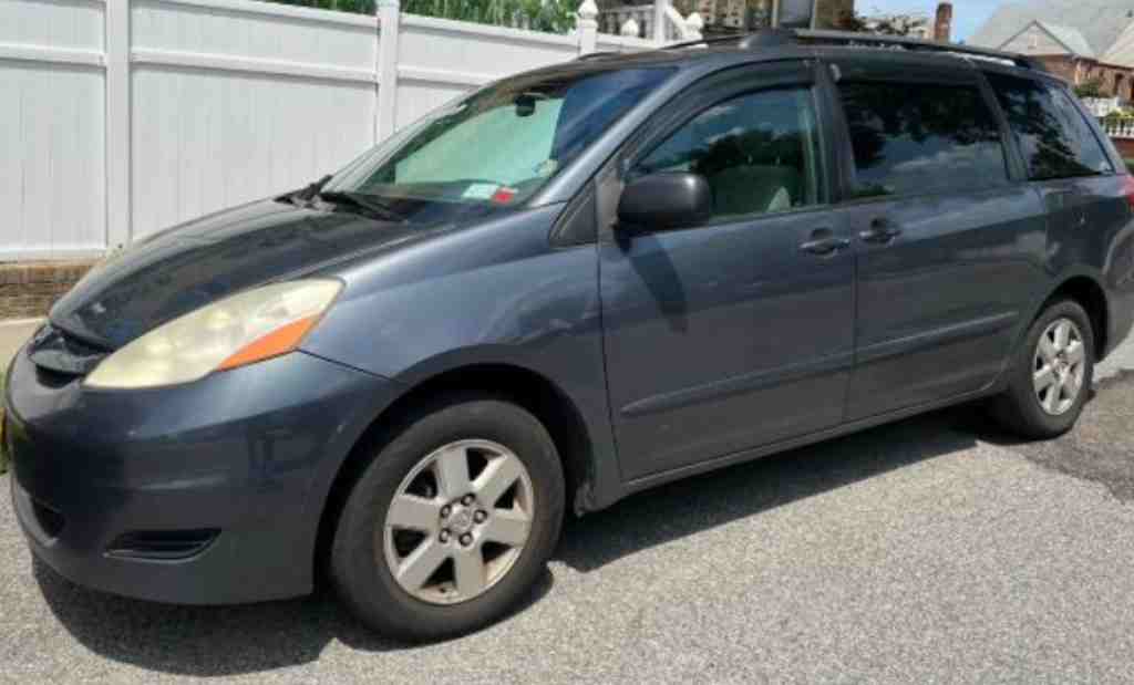 2008 Toyota sienna